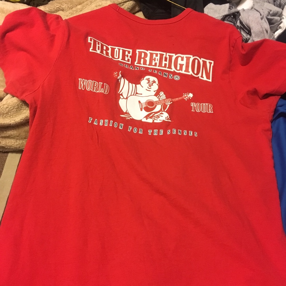 Red true religion t shirt